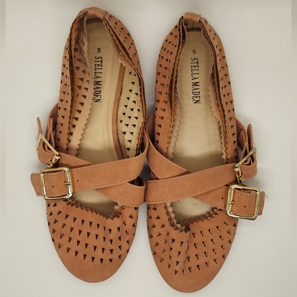 STELLA MADEN Flats Women's Size 5